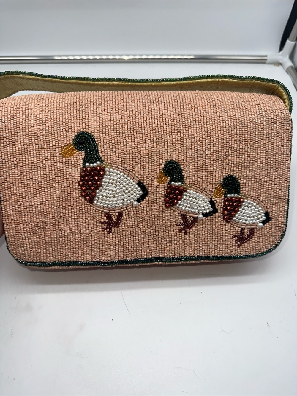 Beaded Duck Accent Peach Pink Crossbody Bag Brand New - Picture 2 of 6